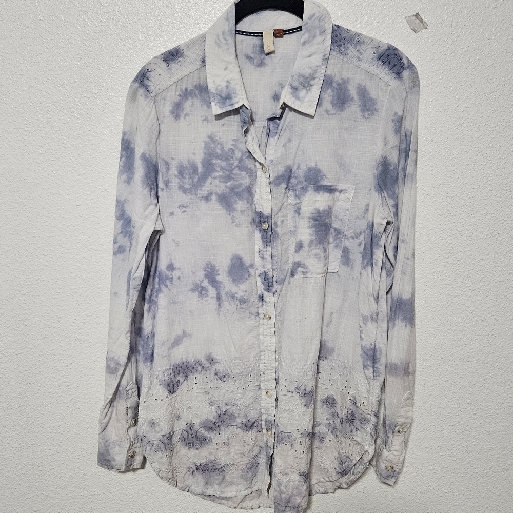 Anthropologie Pilcro Tie-Dye Button-Up Shirt size small embroidery eyelet detail